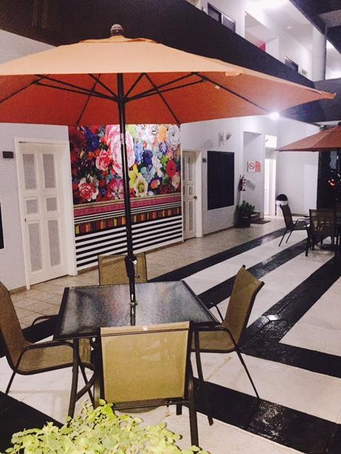 Real Avenida Hotel Tuxtla Gutiérrez Екстериор снимка